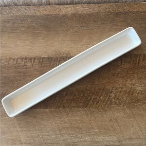 The Pampered Chef Elegant White Serving Tray